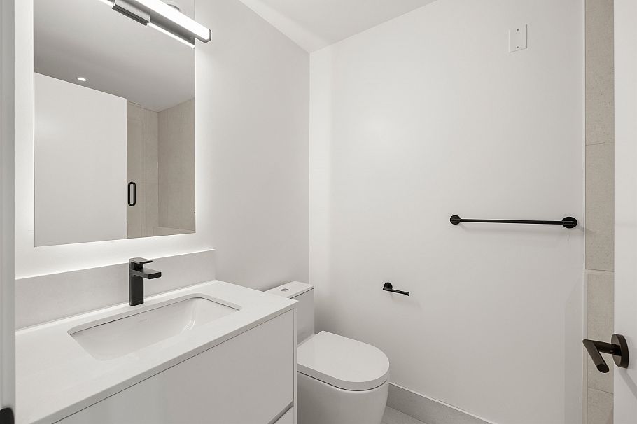 4490 Ash Street Vancouver, BC - 17