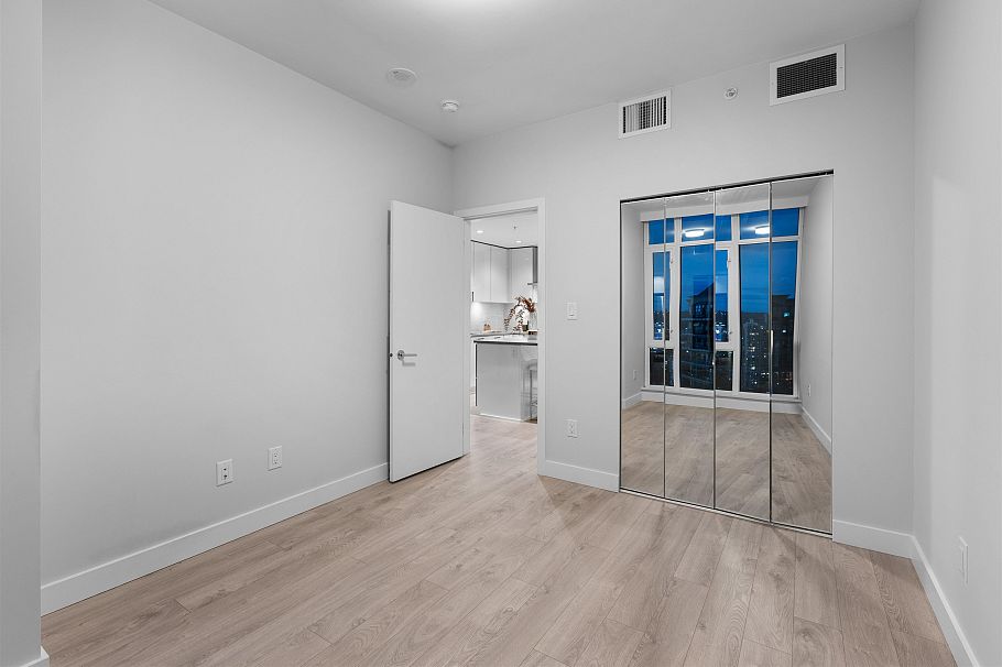 2402 1788 Gilmore Avenue Burnaby, BC - 25