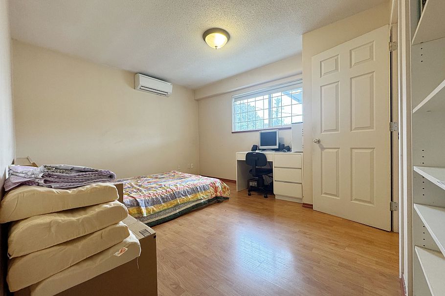 5872 Culloden Street Vancouver, BC - 7