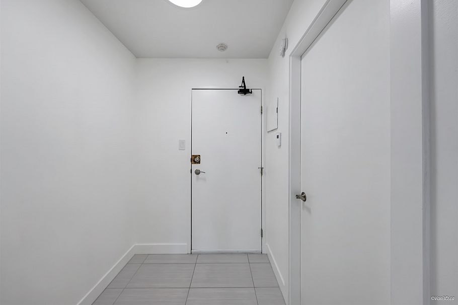 303 1545 E 2nd Avenue Vancouver, BC - 8