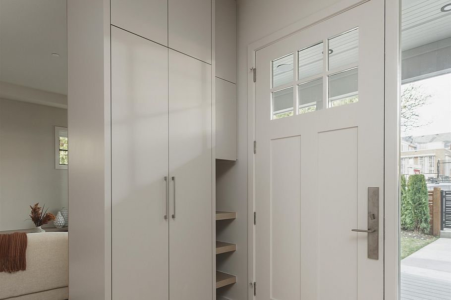 2136 E 10th Avenue Vancouver, BC - 7