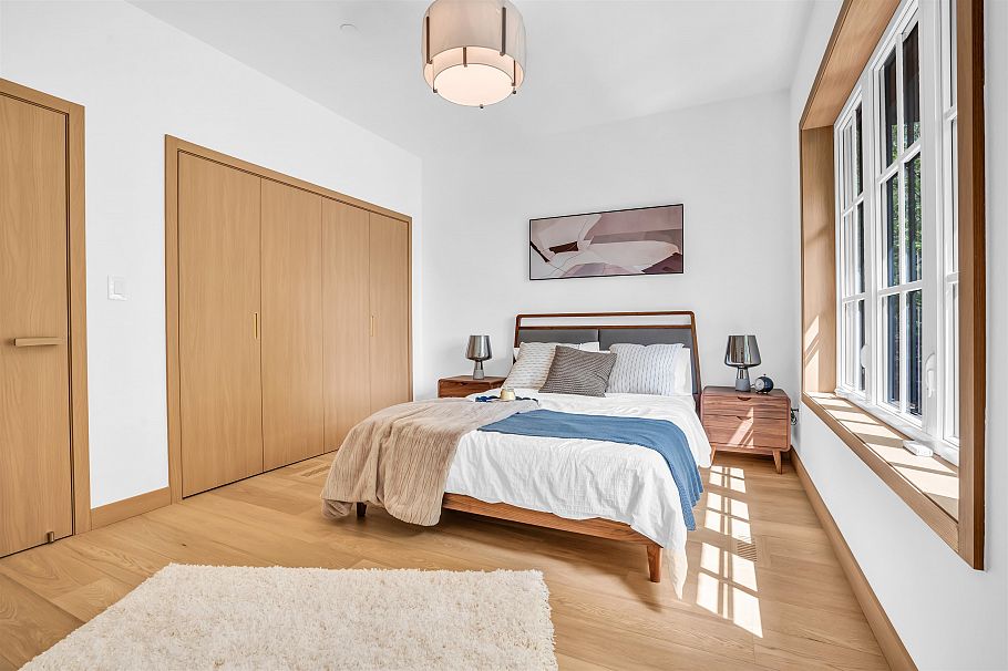 4029 W 33rd Avenue Vancouver, BC - 11