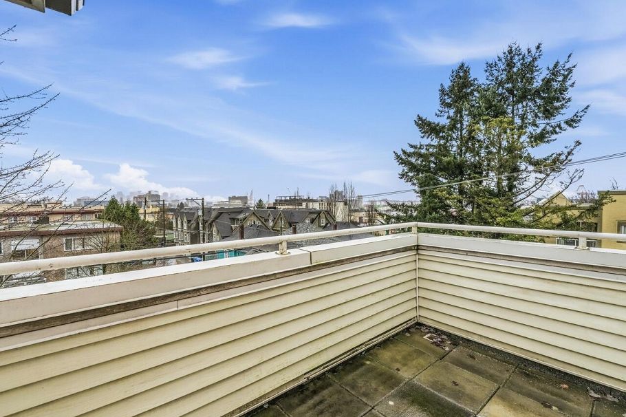 401 1723 Frances Street Vancouver, BC - 29