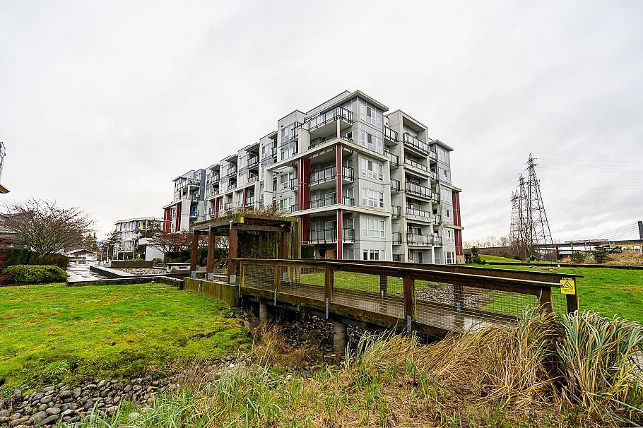 703 10033 River Drive Richmond, BC - 19