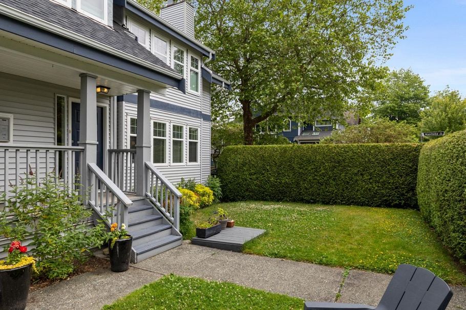 103 W 15th Avenue Vancouver, BC - 26