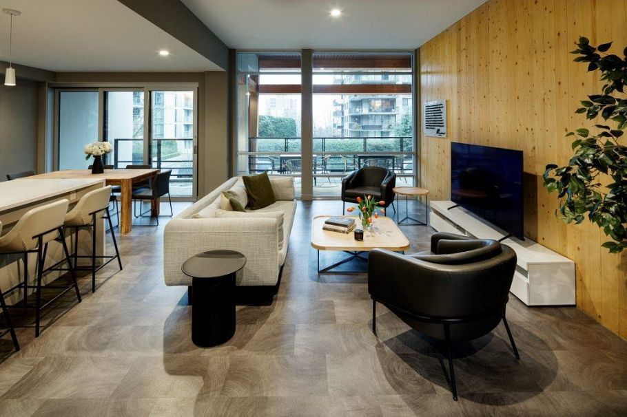 116 108 E 8th Street North Vancouver, BC - 25