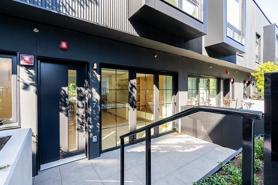 107 551 W 28th Avenue Vancouver, BC - 4