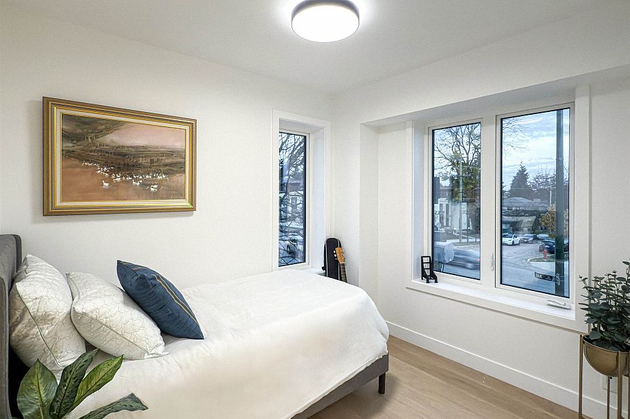 6809 Oak Street Vancouver, BC - 5