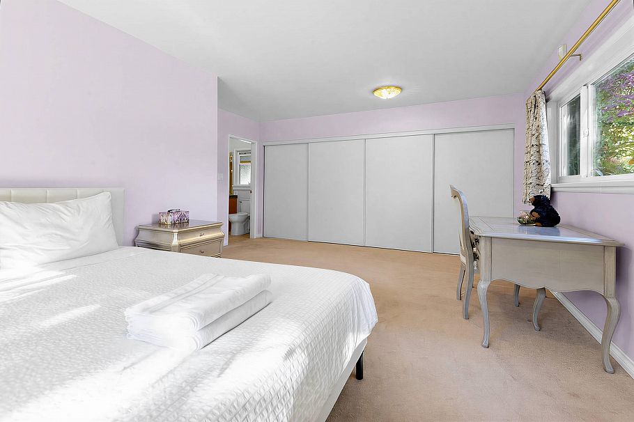 8295 Angus Drive Vancouver, BC - 8