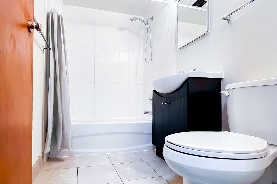 209 1925 NELSONSTREET, Vancouver BC V6G 1K9 Vancouver, BC - 12