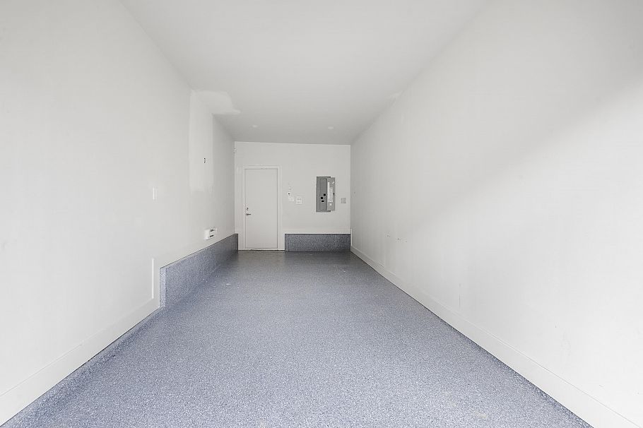 2134 E 10th Avenue Vancouver, BC - 23