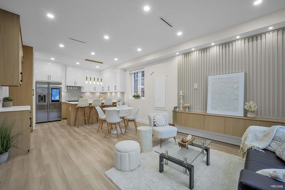 2 1577 E 58th Avenue Vancouver, BC - 4