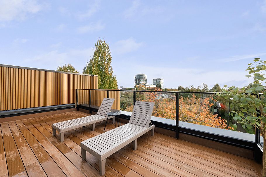 2 1595 W 66th Avenue Vancouver, BC - 21