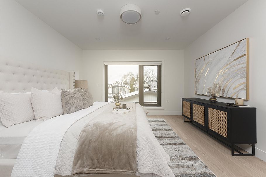 2 476 E 20th Avenue Vancouver, BC - 15