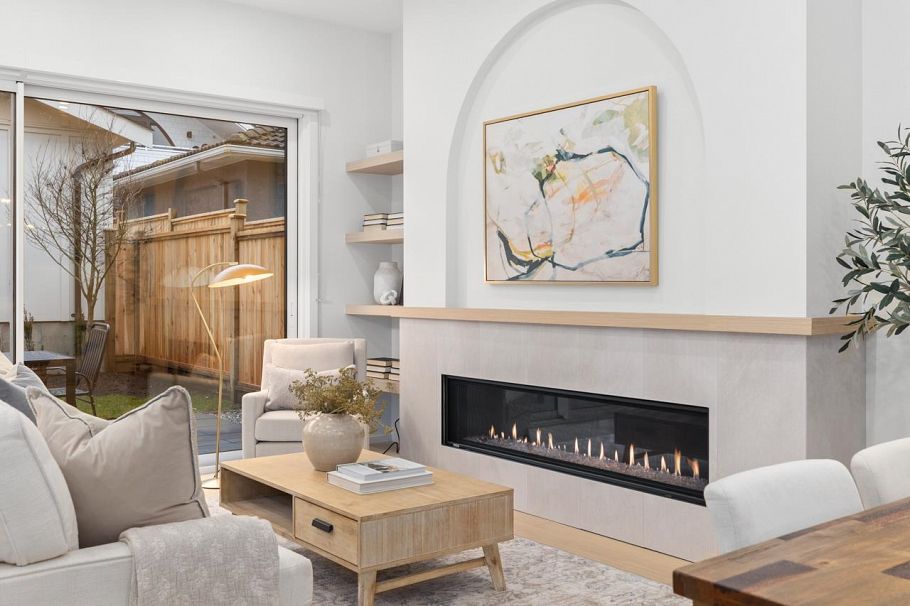 2 810 E 22nd Avenue Vancouver, BC - 8