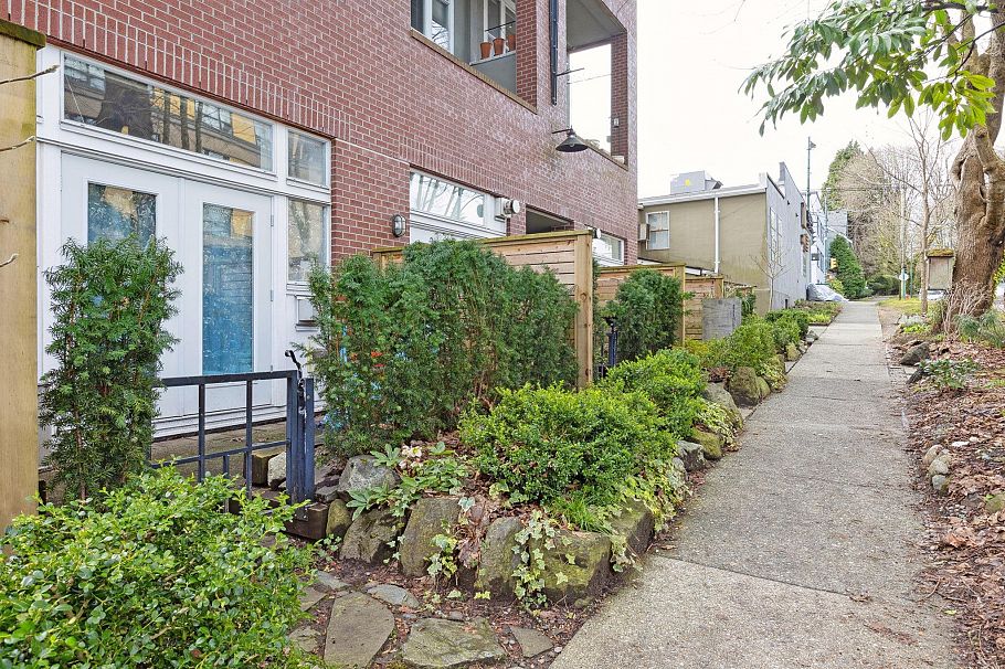 307 980 W 22nd Avenue Vancouver, BC - 24