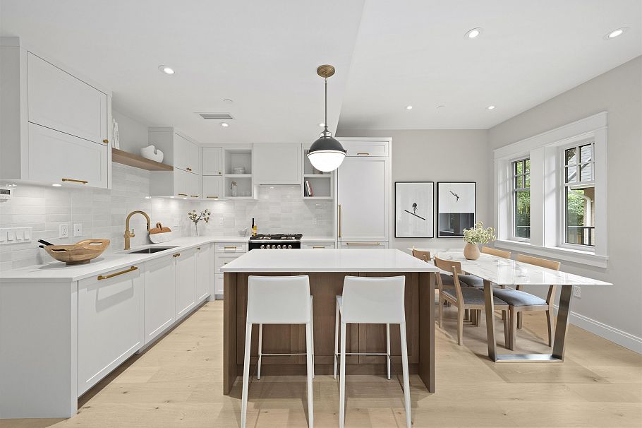 1458 W 45th Avenue Vancouver, BC - 6