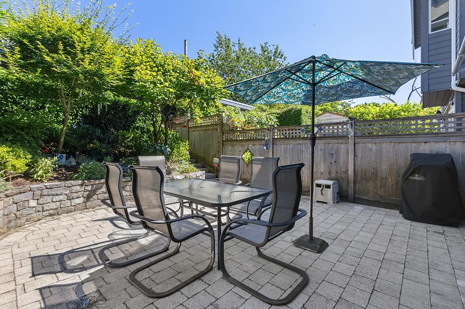 1518 Mahon Avenue North Vancouver, BC - 27