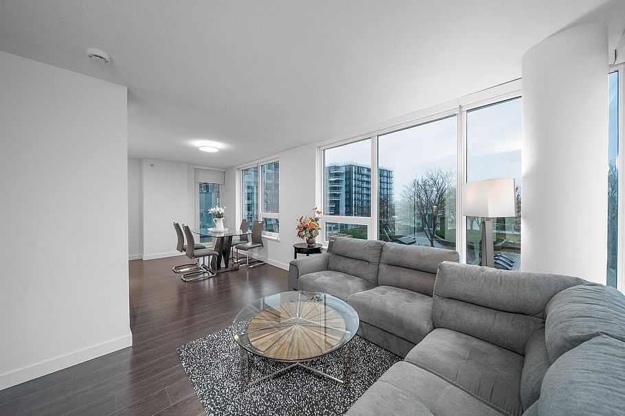 1108 8833 Hazelbridge Way Richmond, BC - 4