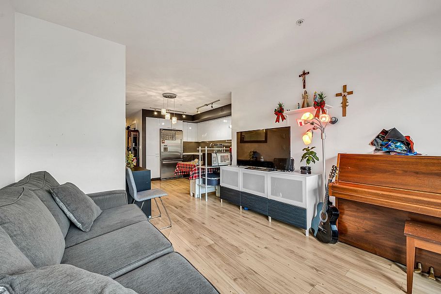 216 2888 E 2nd Avenue Vancouver, BC - 6