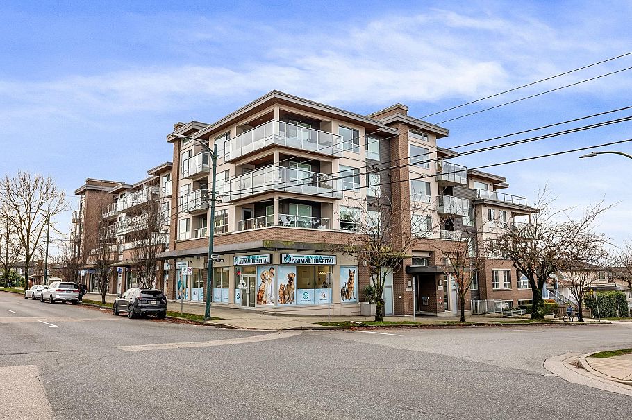 216 2888 E 2nd Avenue Vancouver, BC - 1