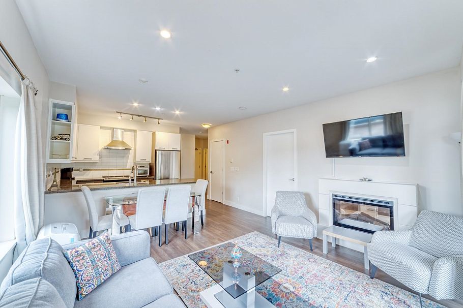 304 1273 Marine Drive North Vancouver, BC - 9