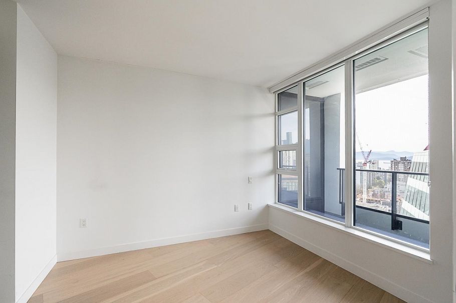 2102 1289 Hornby Street Vancouver, BC - 13