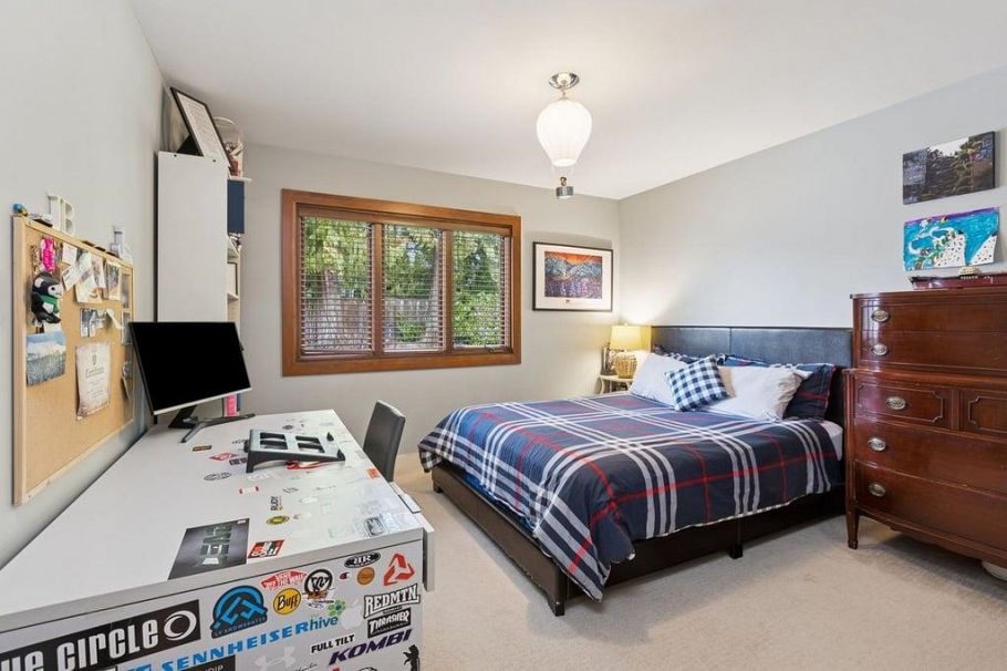 124 CARISBROOKE CRESCENT, North Vancouver BC V7N 2S1 North Vancouver, BC - 27