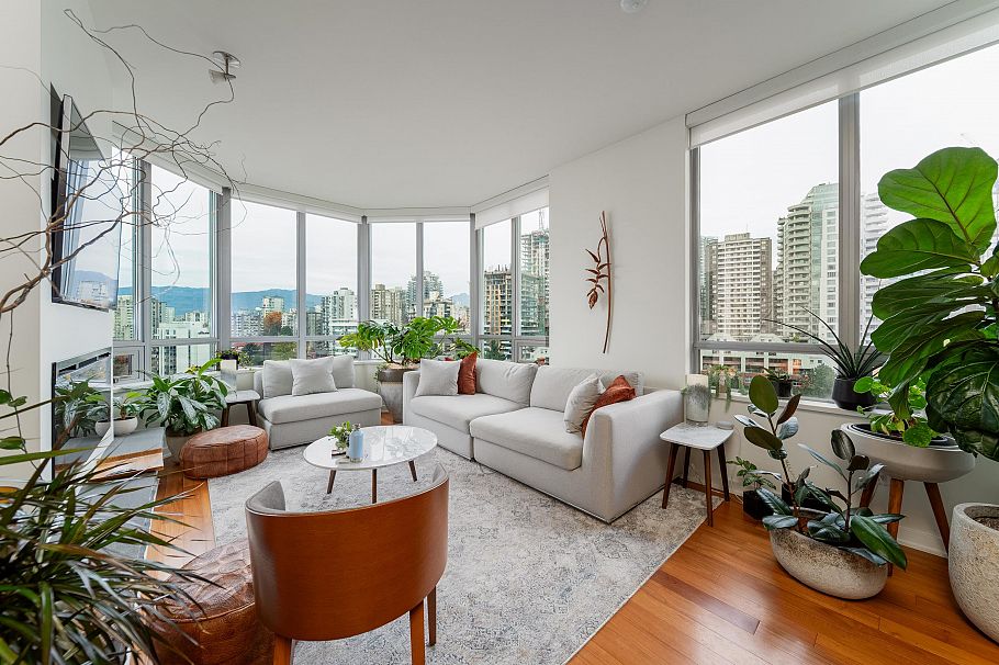 1506 1005 Beach Avenue Vancouver, BC - 4