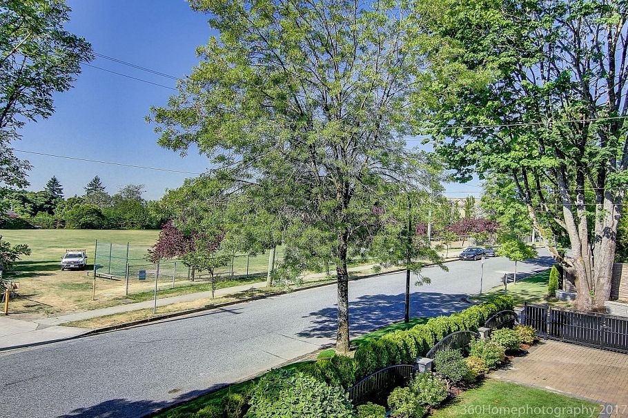 6981 Laurel Street Vancouver, BC - 18