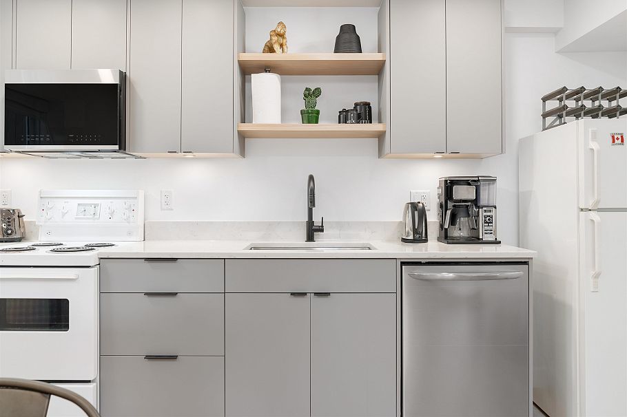 4921 Chester Street Vancouver, BC - 27