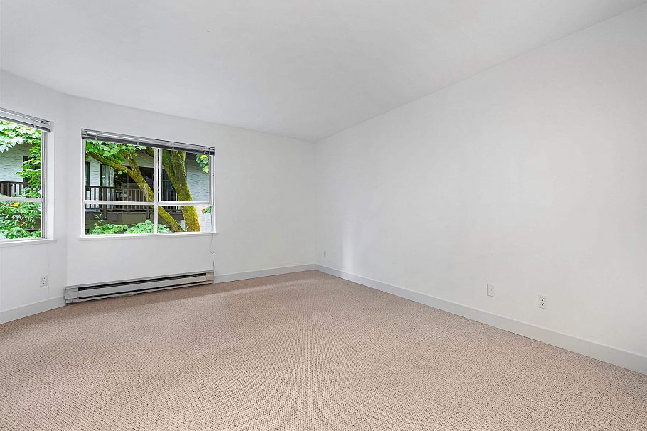 303 123 E 6th Street North Vancouver, BC - 16