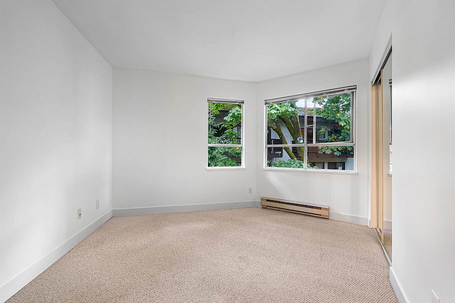 303 123 E 6th Street North Vancouver, BC - 22