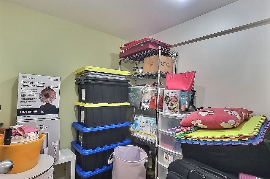 6878 Arlington Street Vancouver, BC - 16