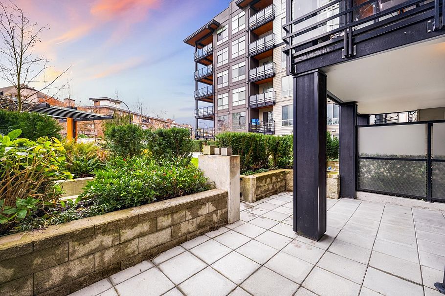 116 108 E 8th Street North Vancouver, BC - 17