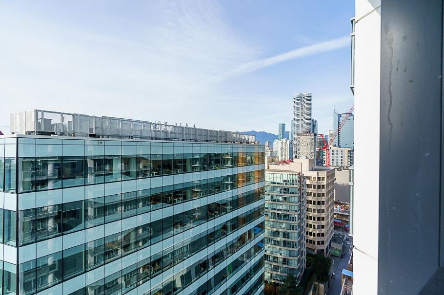 2102 1289 Hornby Street Vancouver, BC - 22
