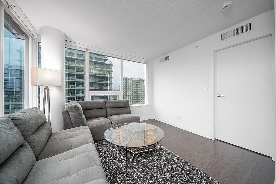 1108 8833 Hazelbridge Way Richmond, BC - 9