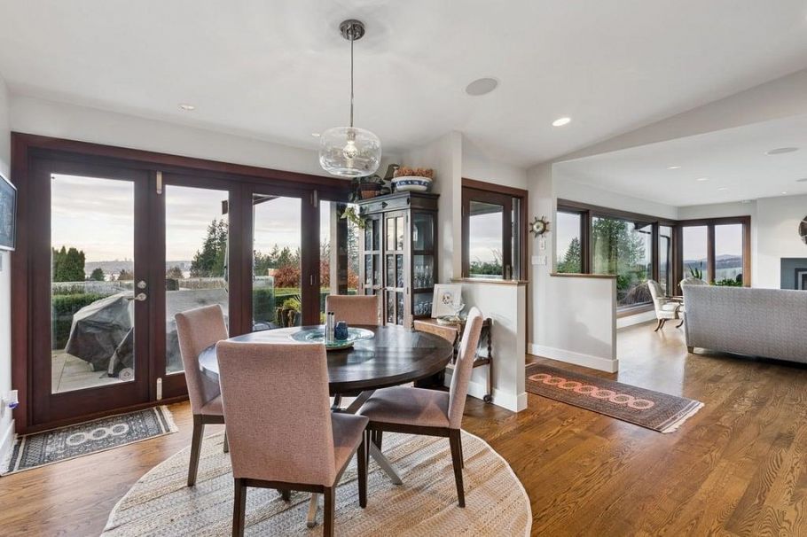 124 CARISBROOKE CRESCENT, North Vancouver BC V7N 2S1 North Vancouver, BC - 6