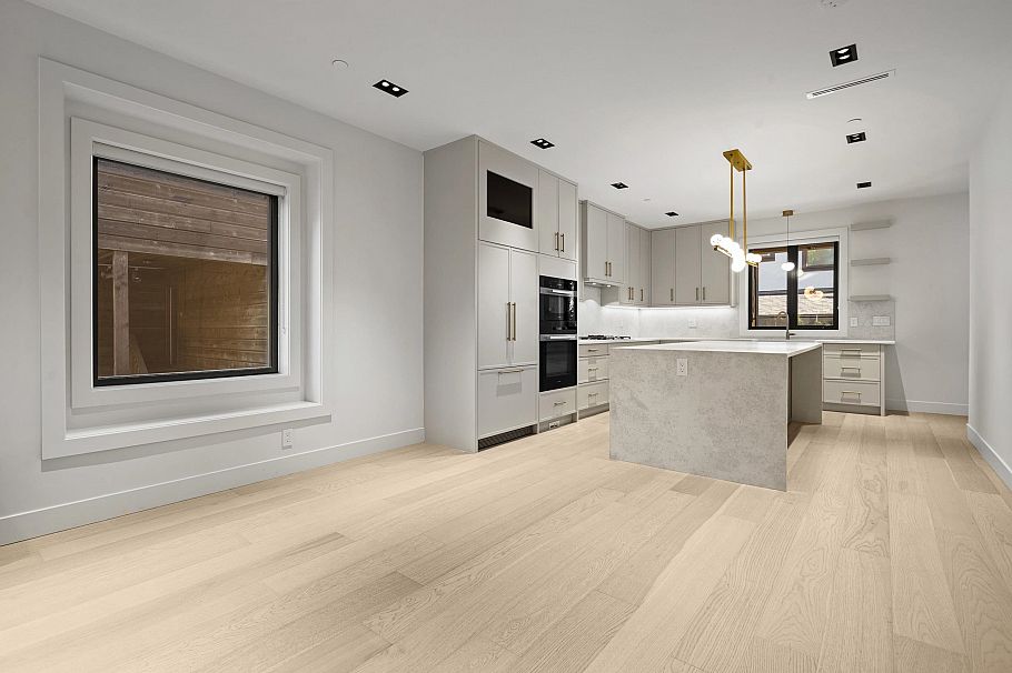 3218 W 39th Avenue Vancouver, BC - 10