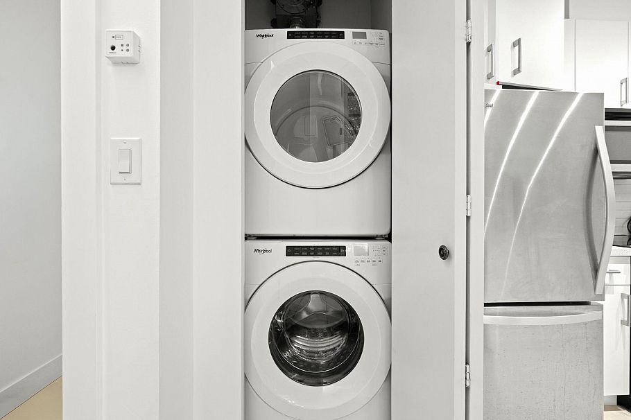 TH23 2345 Madison Avenue Burnaby, BC - 19