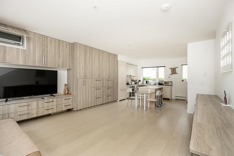 2 589 W King Edward Avenue Vancouver, BC - 4