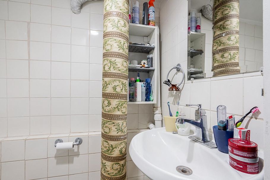 486 E King Edward Avenue Vancouver, BC - 25