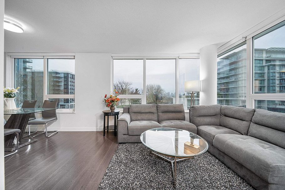 1108 8833 Hazelbridge Way Richmond, BC - 3