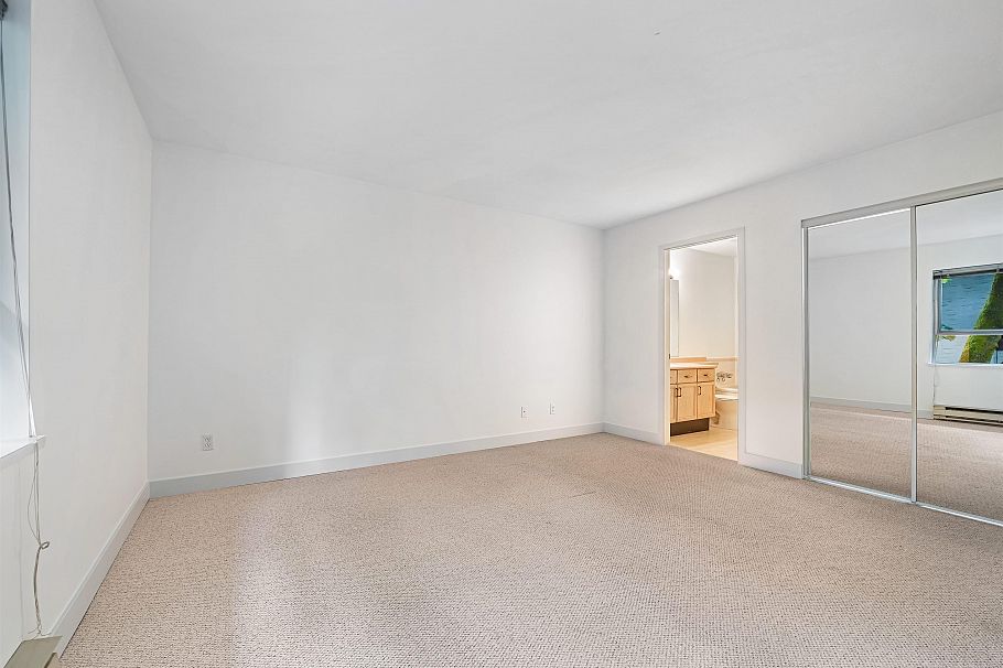 303 123 E 6th Street North Vancouver, BC - 18