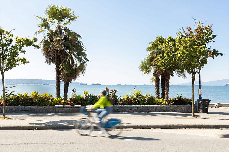 401 1406 Harwood Street Vancouver, BC - 27