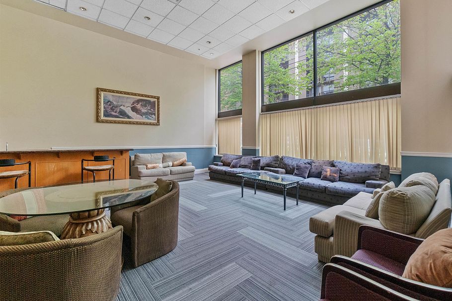 508 1189 Howe Street Vancouver, BC - 9