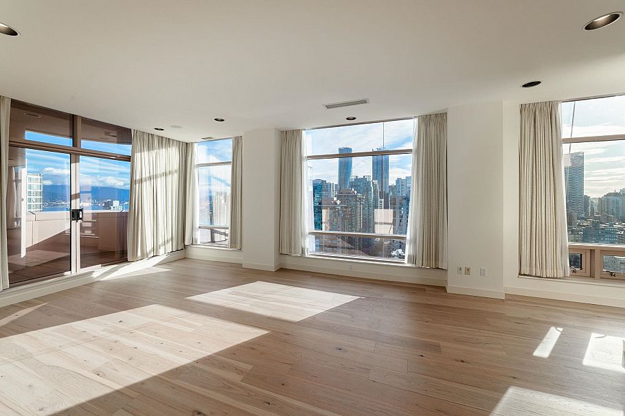 PH1 1500 Alberni Street Vancouver, BC - 15