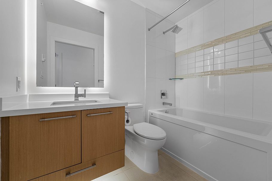 402 5325 West Boulevard Vancouver, BC - 24