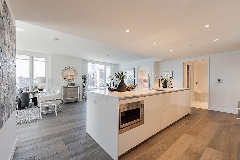 2109 1111 Richards Street Vancouver, BC - 16