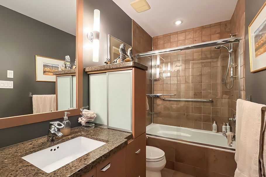 326 Greensboro Place Vancouver, BC - 22